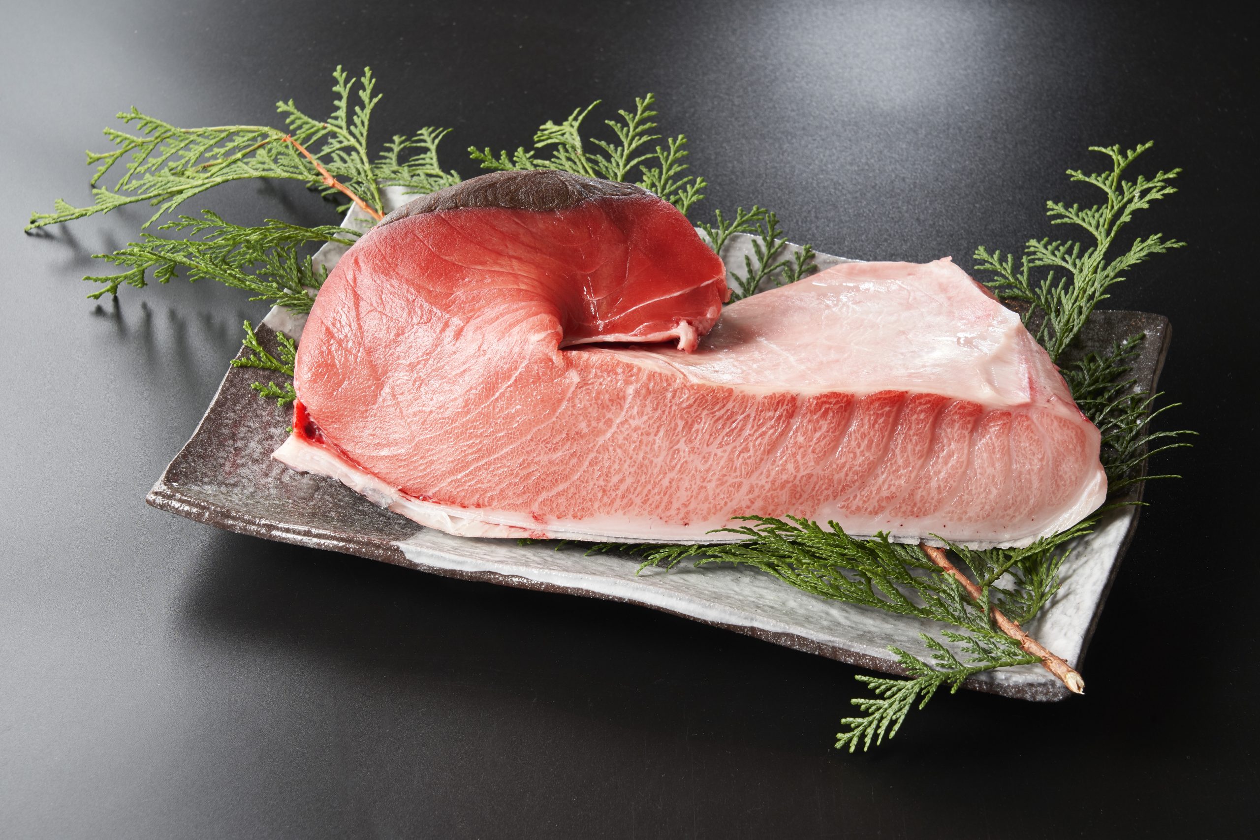 霜降りみえまぐろ